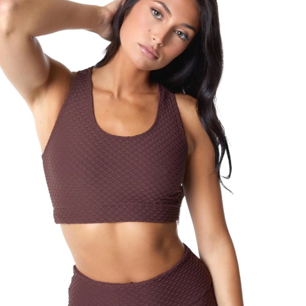 Booty by Brabants CROCO SKIN SCOOP TOP MAHOGANY Sports Bra
